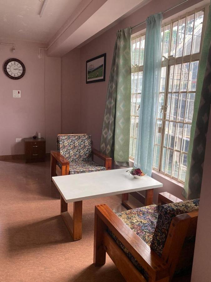 The Palm Guest House Kohima 외부 사진