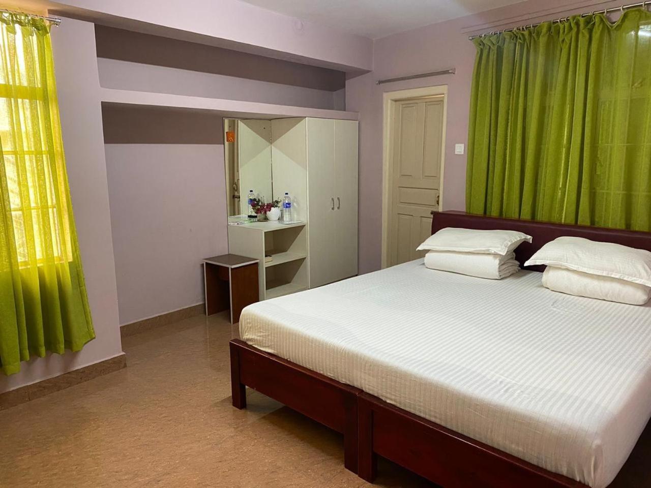The Palm Guest House Kohima 외부 사진
