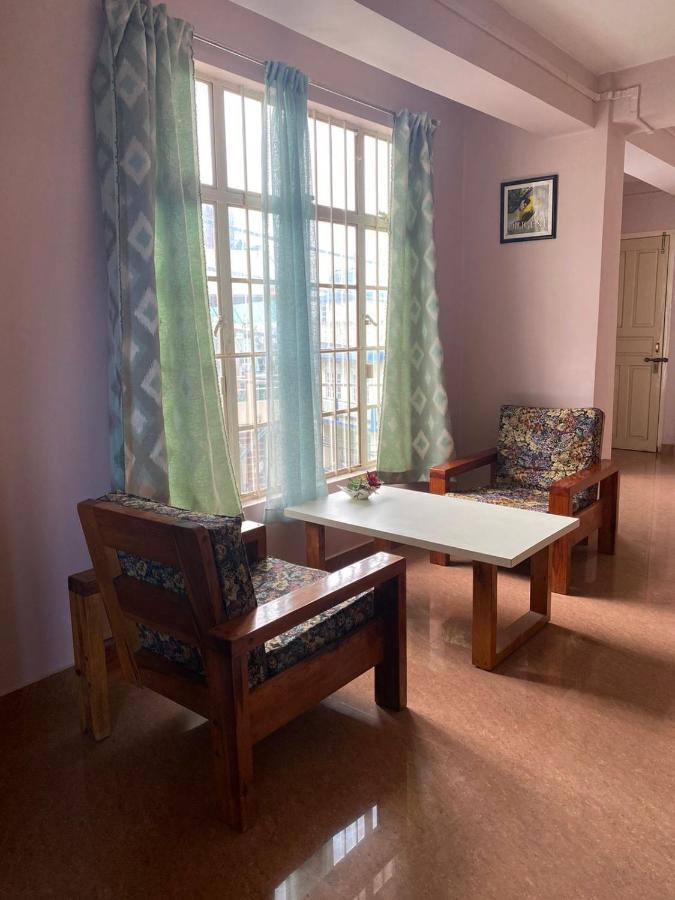 The Palm Guest House Kohima 외부 사진